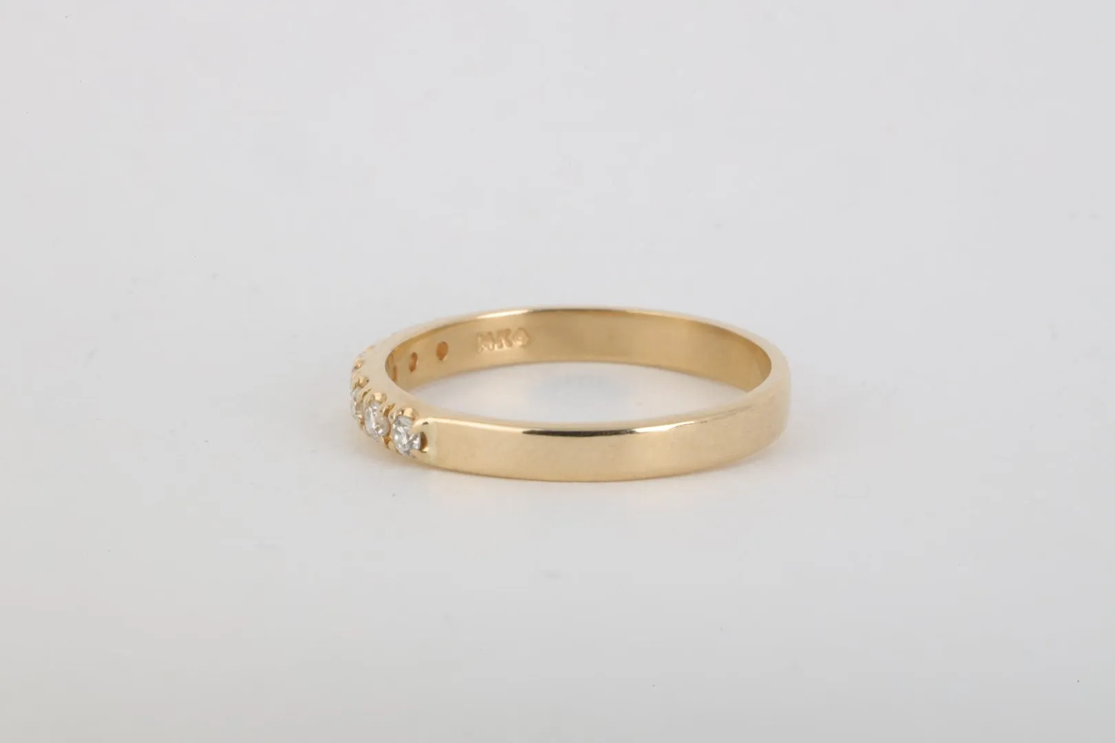 14k Yellow Gold 1.05ctw Diamond Wedding Band Size 6 (1.80g.)