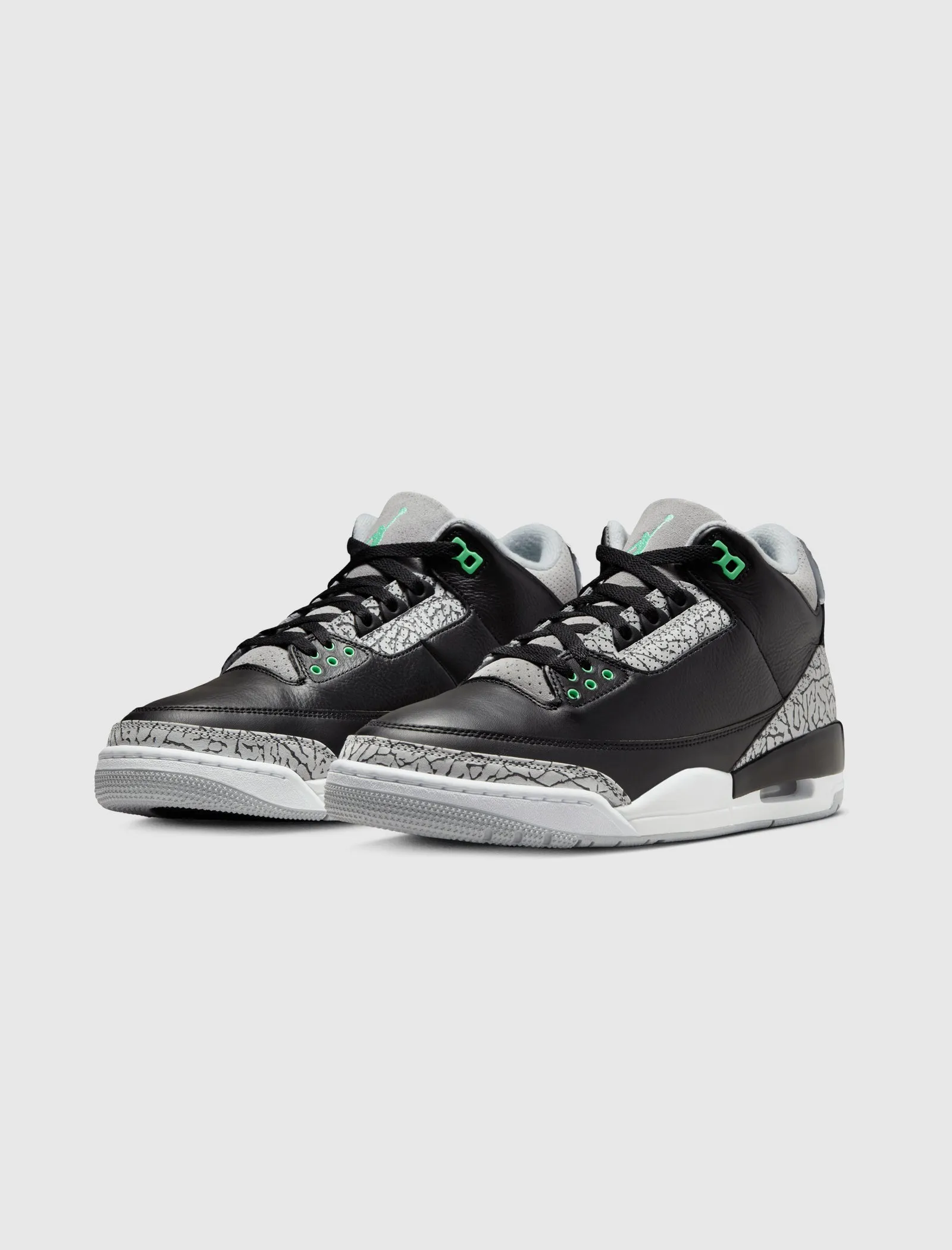 AIR JORDAN 3 RETRO "BLACK/ GREEN GLOW"