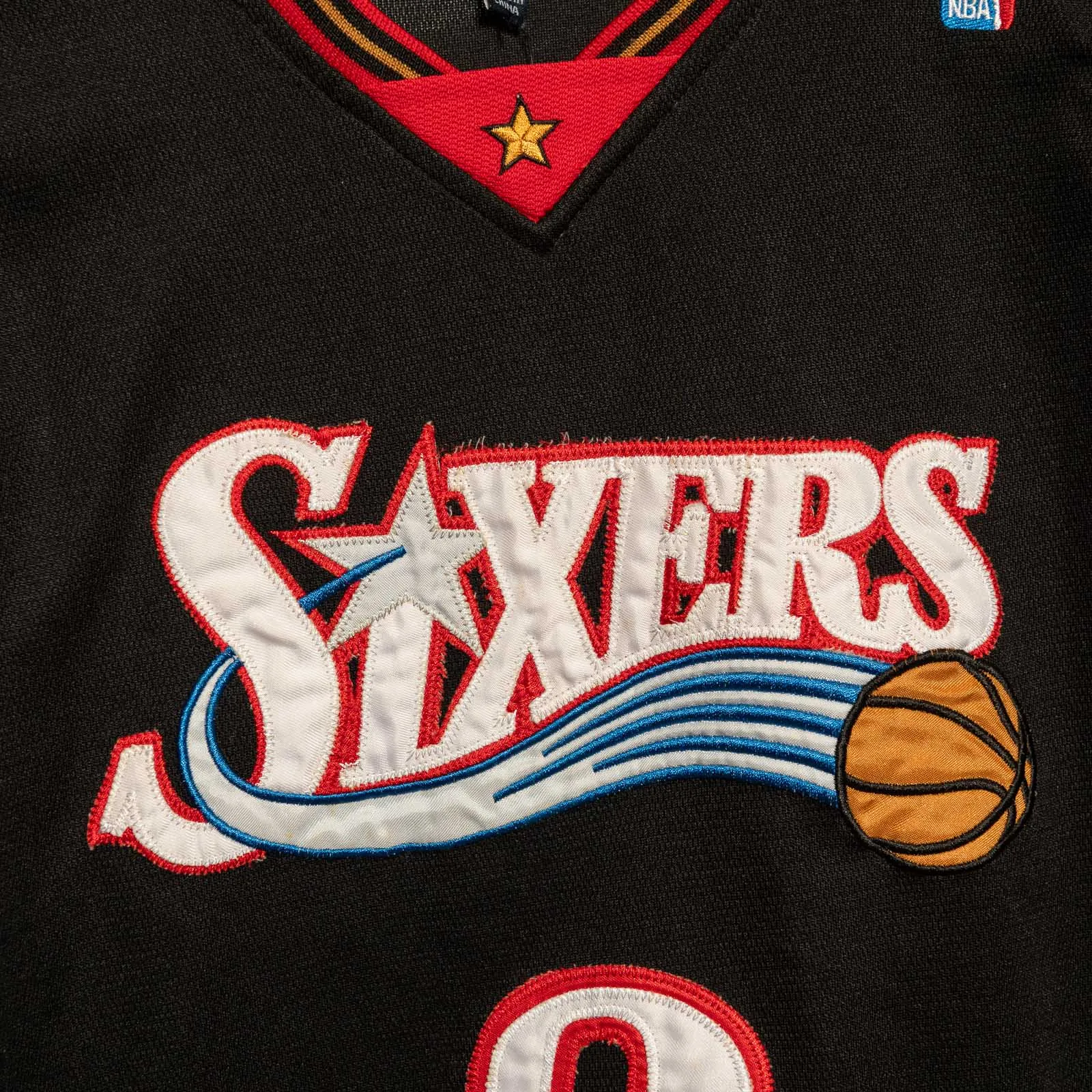 Allen Iverson Philadelphia 76ers HWC Swingman Jersey - Black