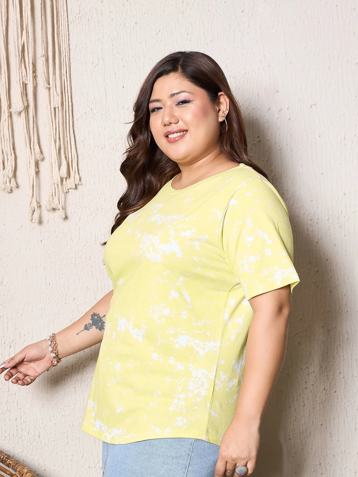 Berrylush Curve Women Yellow Round Neck Tie and Dye Regular Tshirt