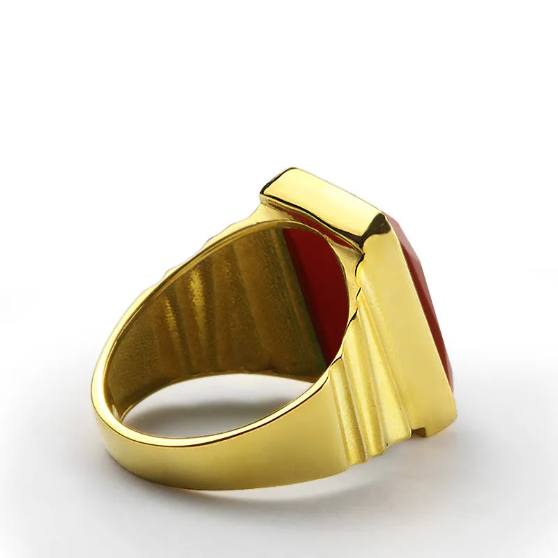 Men's Ring in 14k Yellow Gold with Natural Red Agate Stone