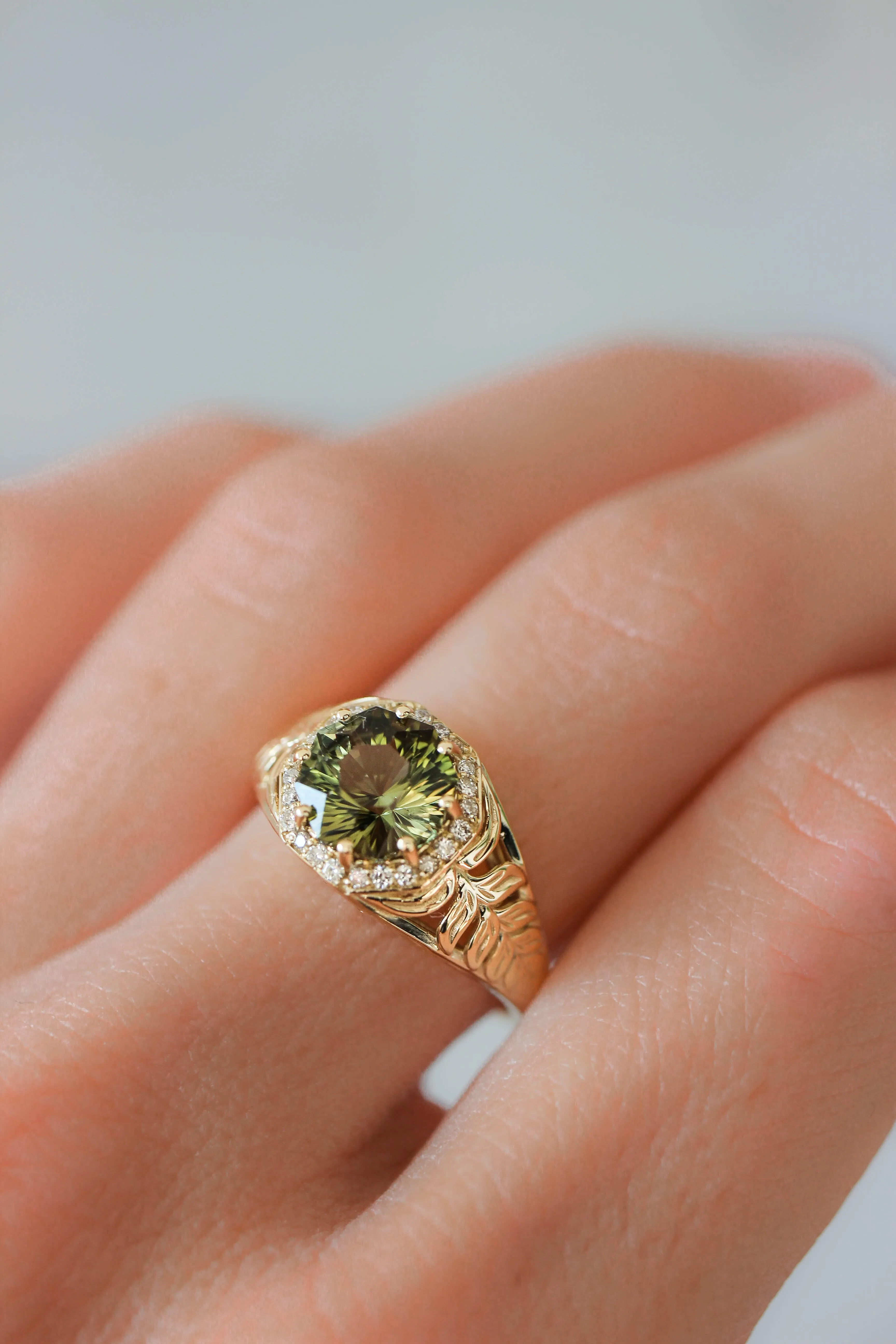 Octagon cut tourmaline and diamonds ring, fern ring