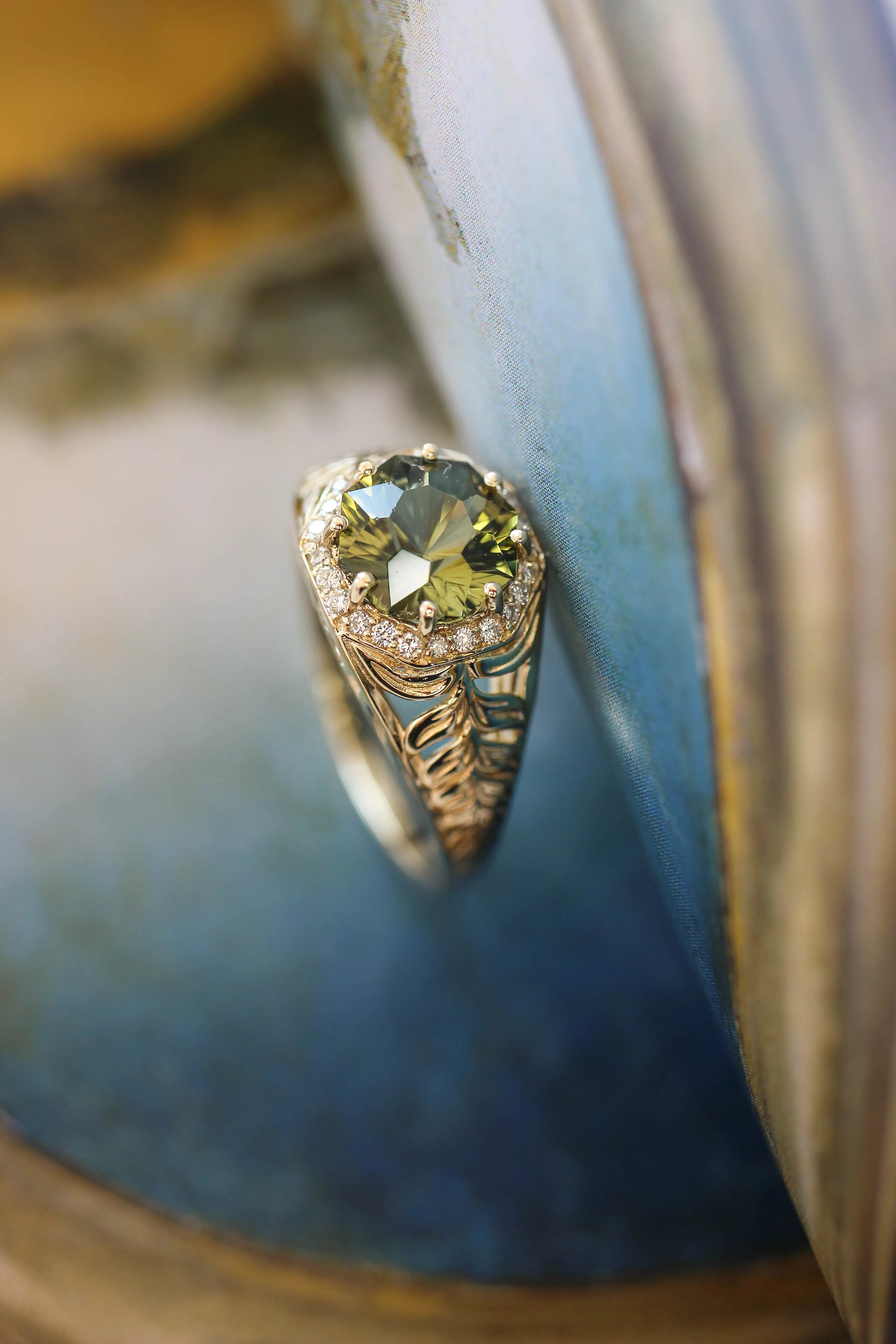 Octagon cut tourmaline and diamonds ring, fern ring