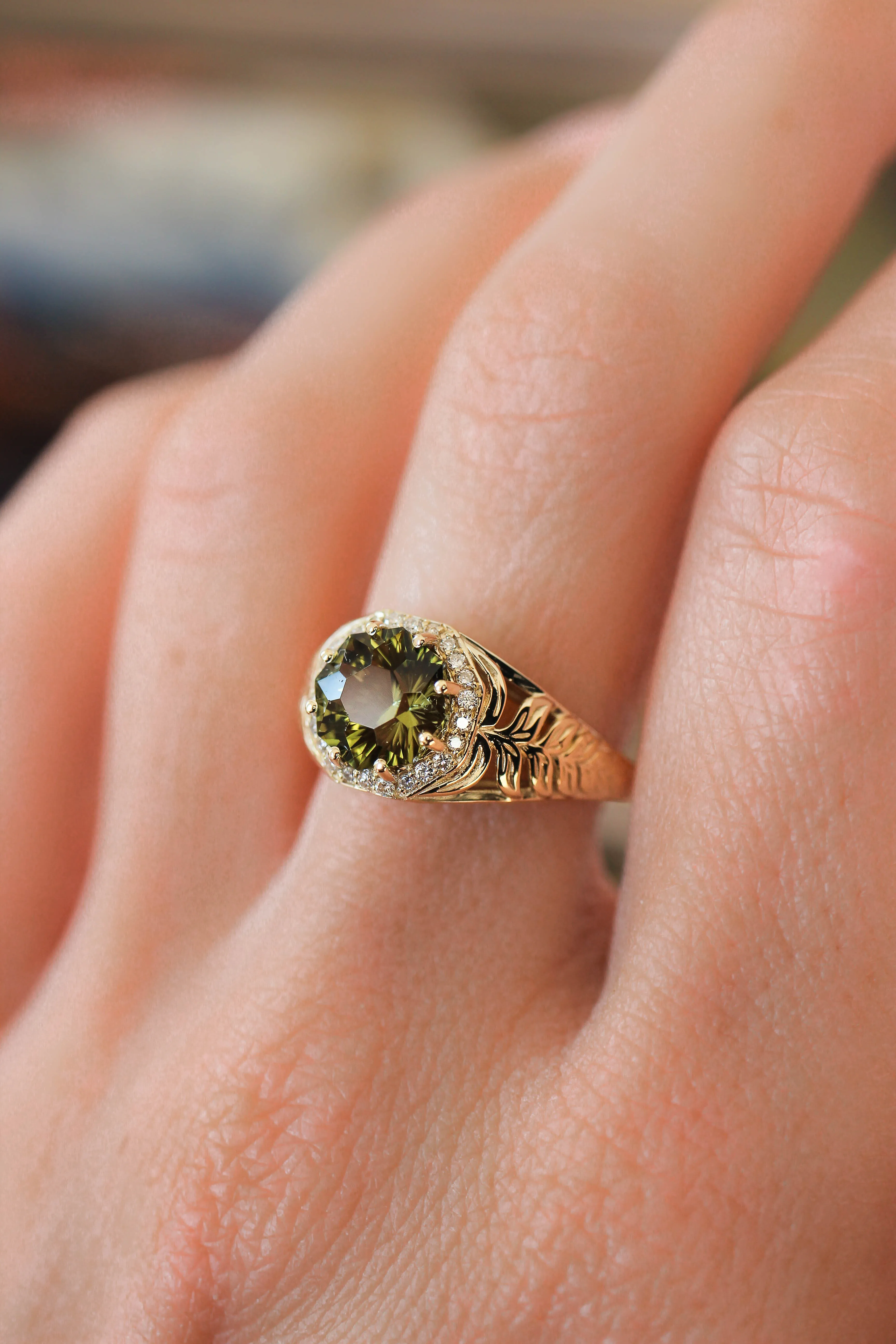 Octagon cut tourmaline and diamonds ring, fern ring