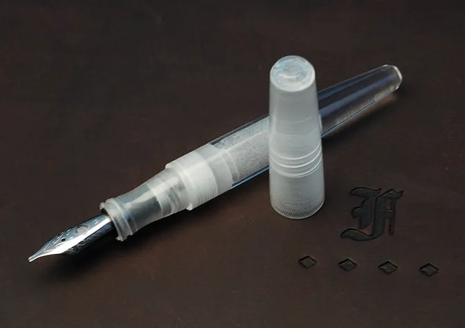 pocket 66 Fountain Pen - Solid Ice