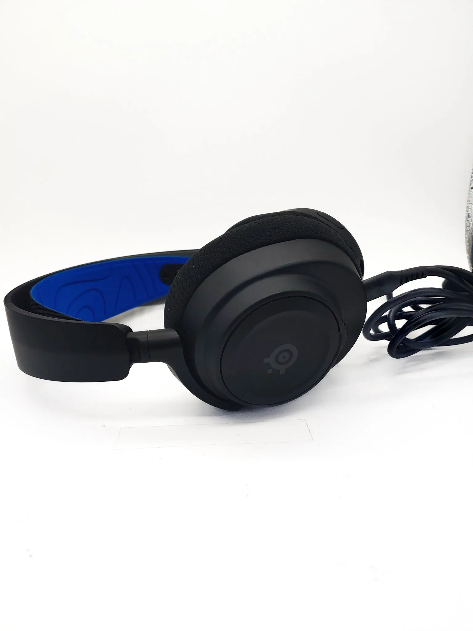 Steel Series Arctis Nova Gaming Headset - Playstation / PC