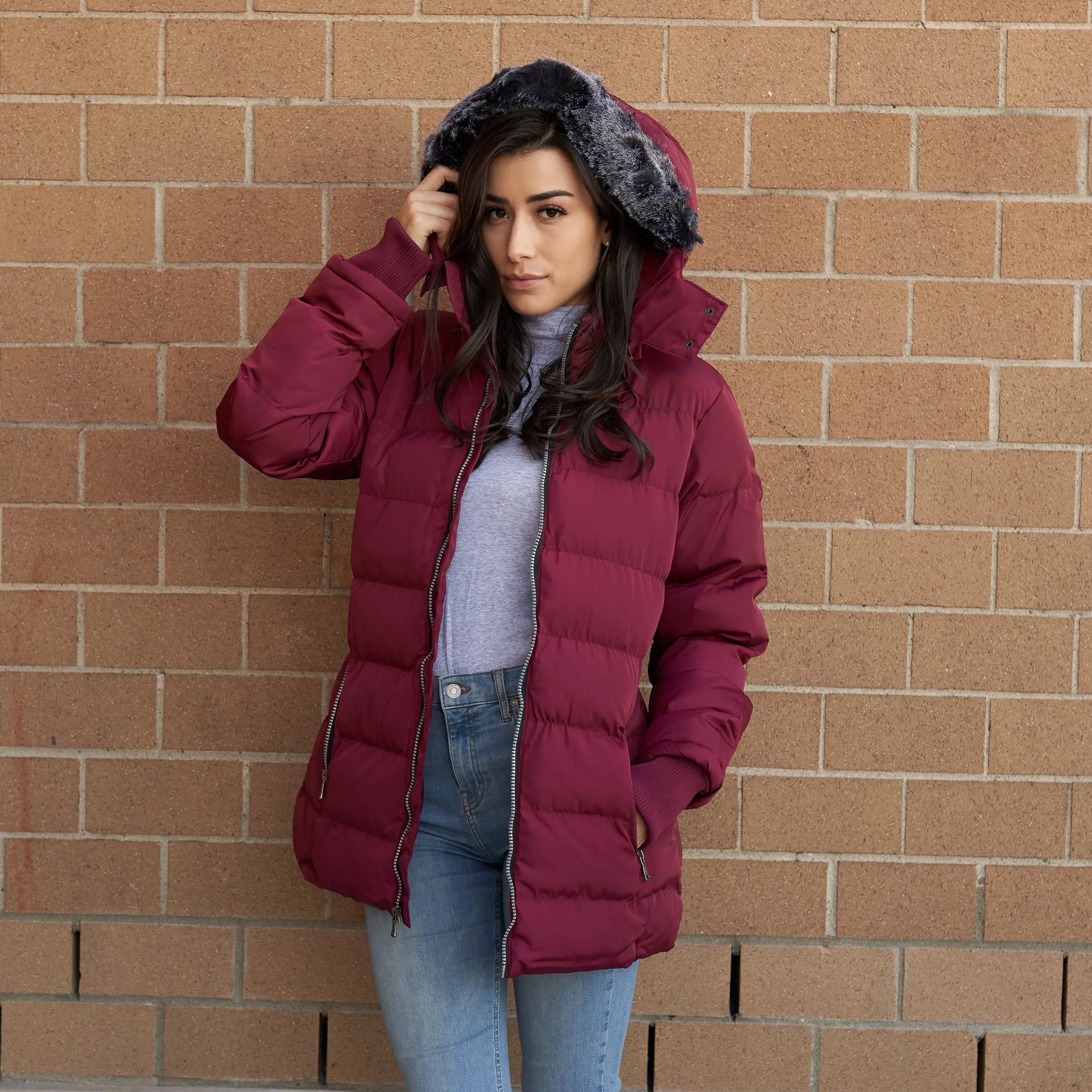 THE WHOLE SHEBANG Women Coat Vegan Down Puffer with Faux-Fur Detachable Hood