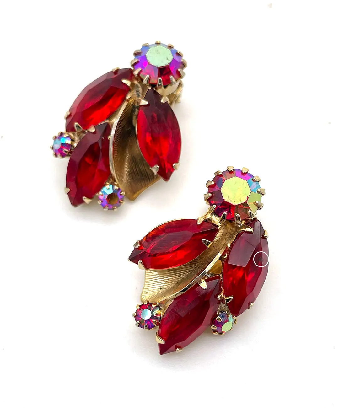 【USA輸入】ヴィンテージ WEISS レッド オーロラ イヤリング/Vintage WEISS Red Aurora Clip On Earrings