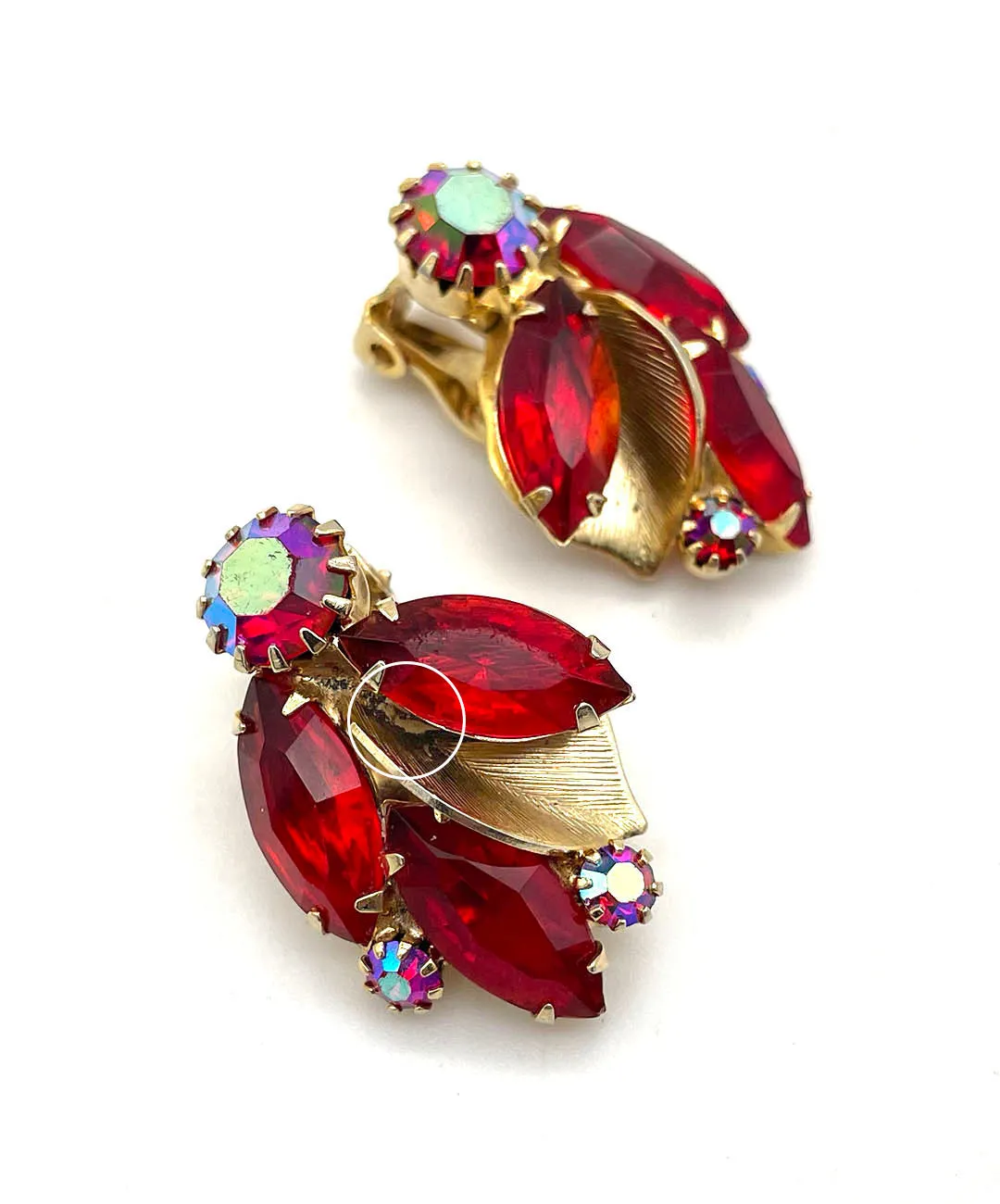 【USA輸入】ヴィンテージ WEISS レッド オーロラ イヤリング/Vintage WEISS Red Aurora Clip On Earrings