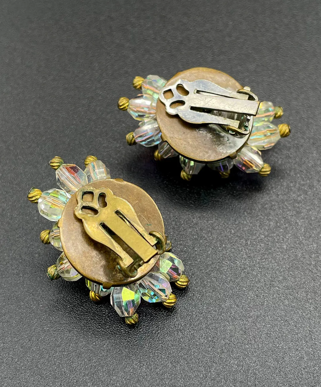 【USA輸入】ヴィンテージ  オーロラビーズ クラスター イヤリング/Vintage Aurora Beads Cluster Clip On Earrings