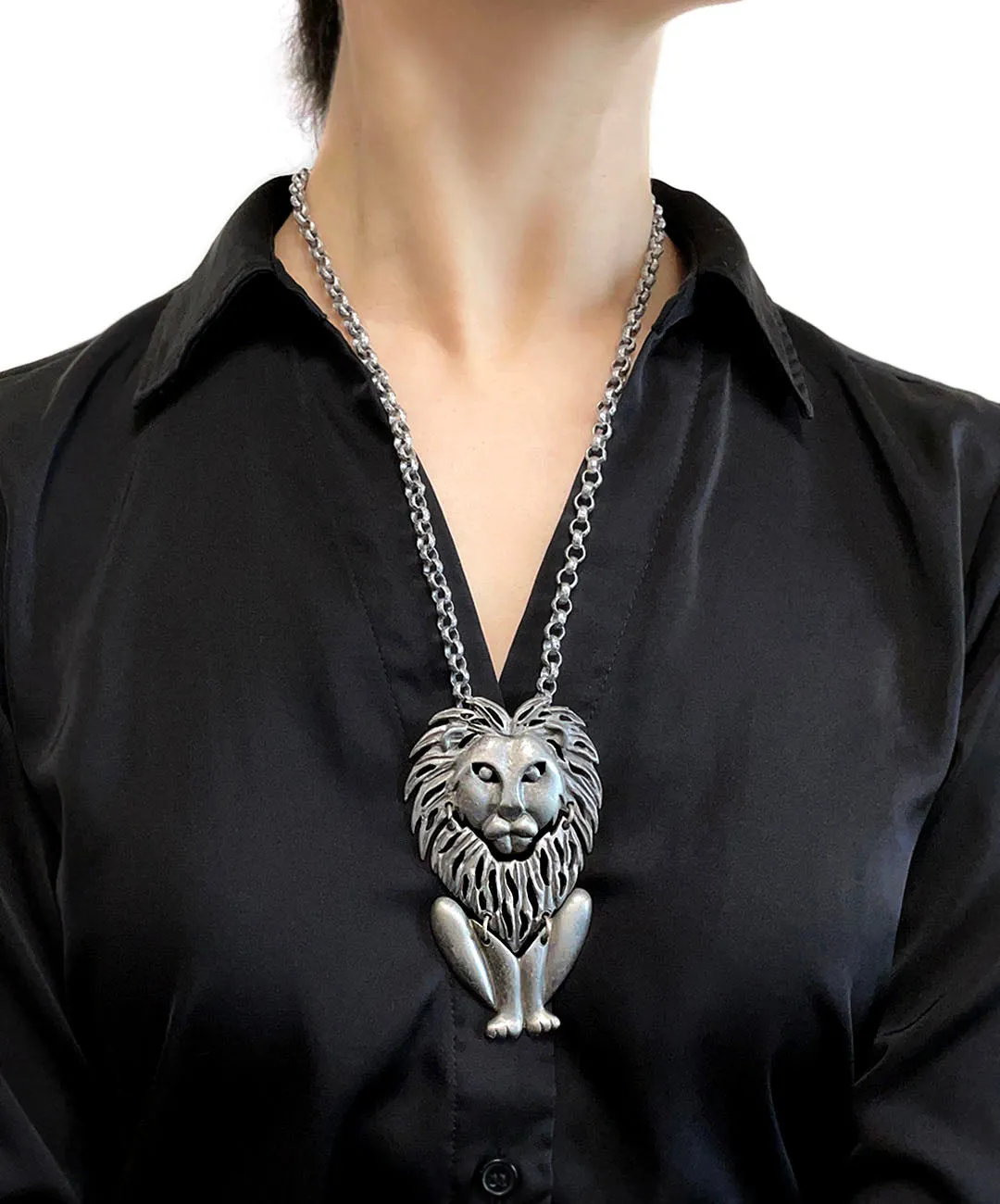 【USA輸入】ヴィンテージ ライオン マット シルバートーン ネックレス/Vintage Lion Matte Silver Necklace