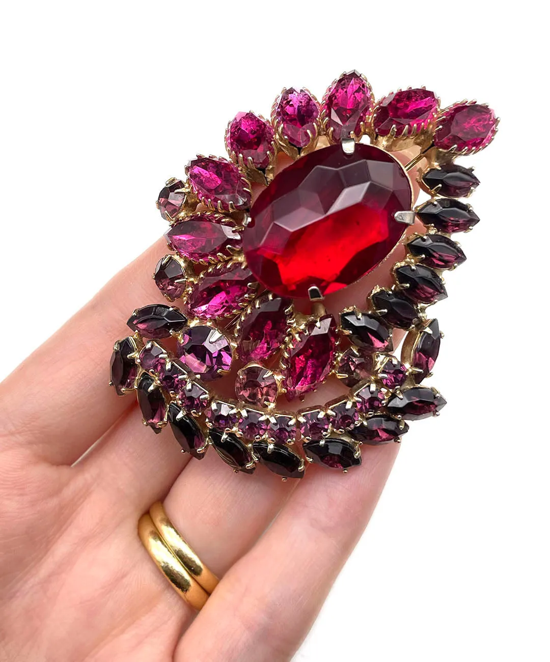 【USA輸入】ヴィンテージ レッド フューシャ ワイン ビジュー ブローチ/Vintage Red Fuchsia Wine Bijou Brooch