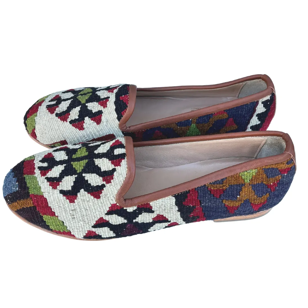 Women's Turkish Kilim Loafers | Cream with Red & Black Pattern