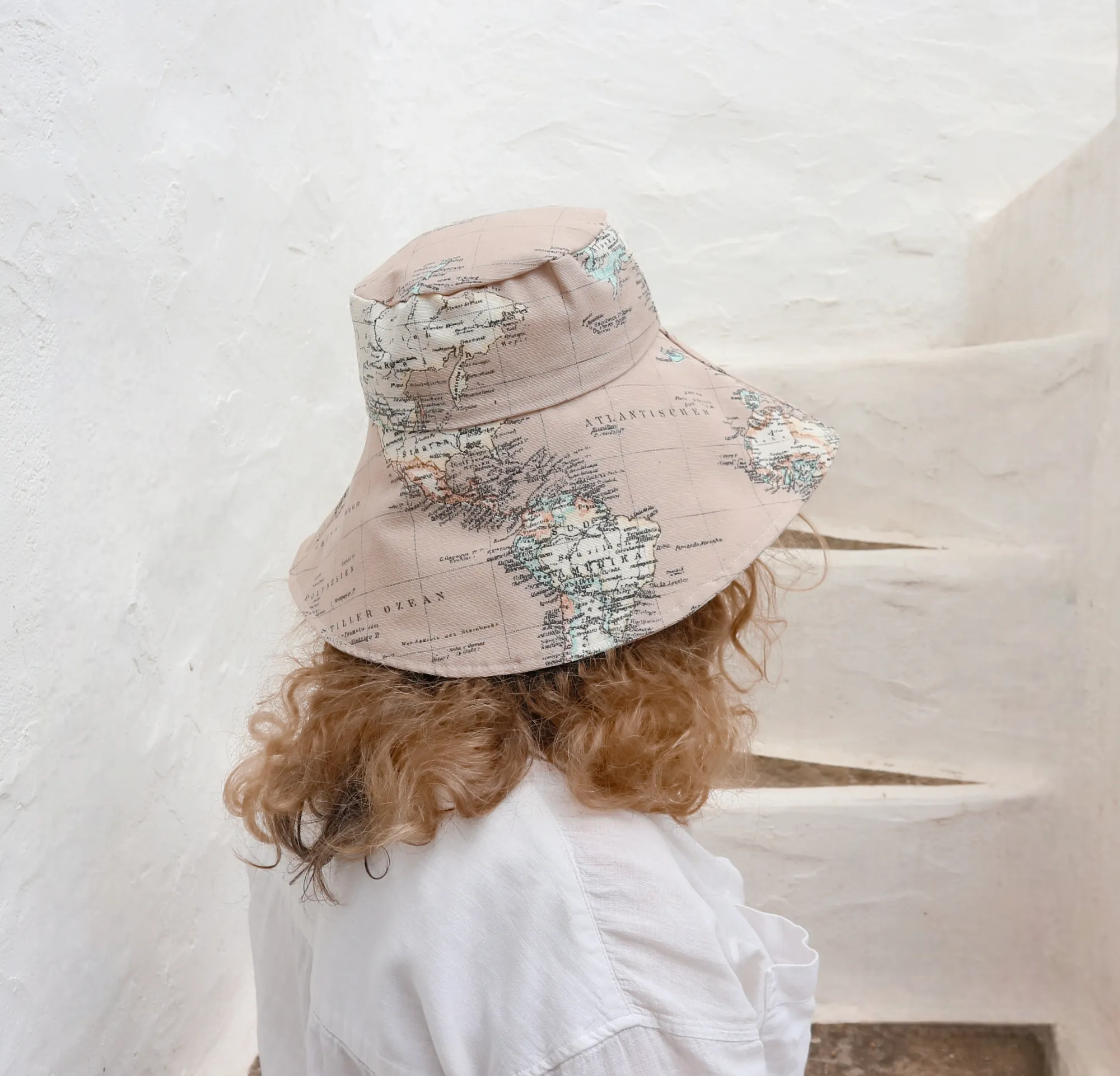 World Map Print Wide Brim Hat - Pink