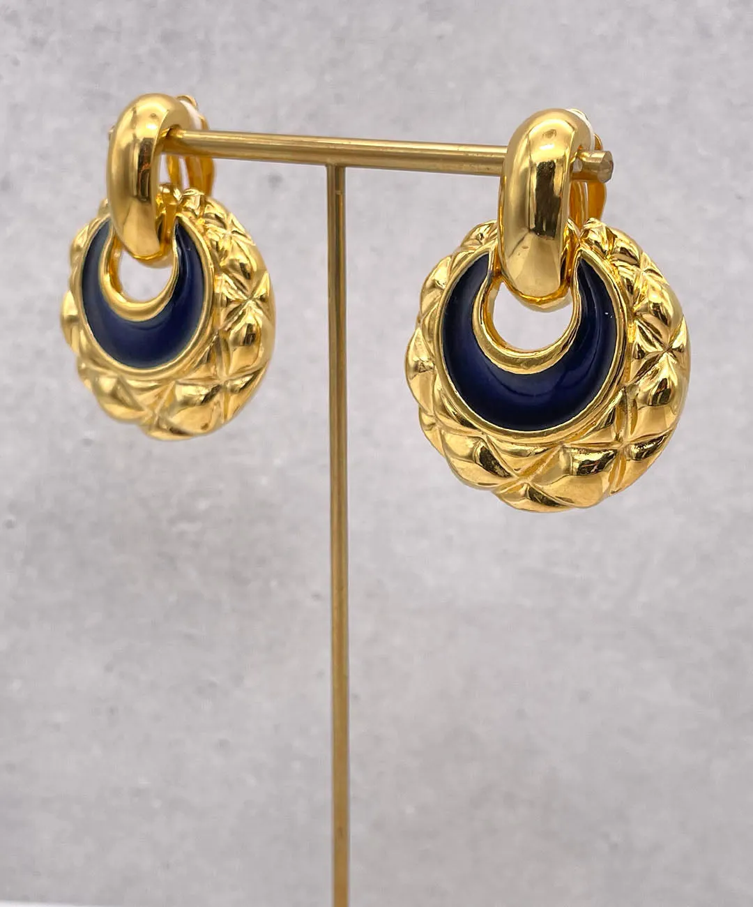 【フランス輸入】ヴィンテージ SPHINX for CAURA エナメル イヤリング/Vintage SPHINX for CAURA Enamel Clip On Earrings