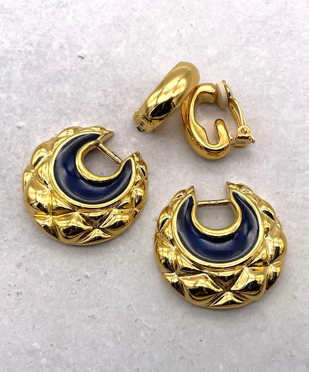 【フランス輸入】ヴィンテージ SPHINX for CAURA エナメル イヤリング/Vintage SPHINX for CAURA Enamel Clip On Earrings